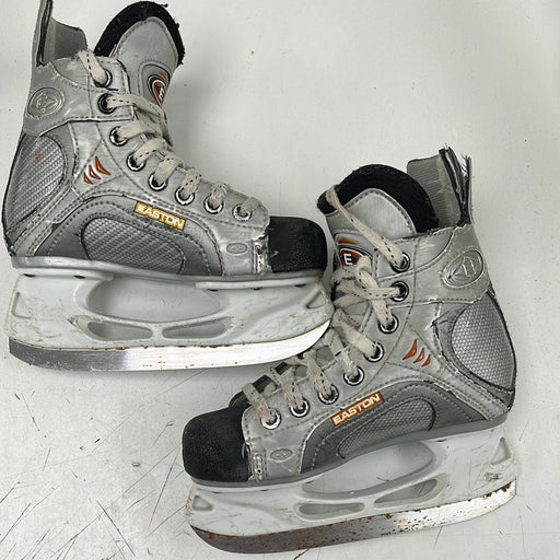 Used Easton Synergy 11.5D Youth Player Skate