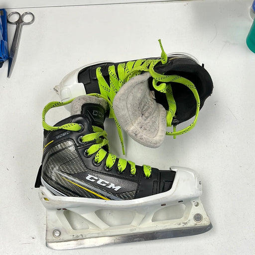 Used CCM Tacks 9060 1D Junior Goal Skate