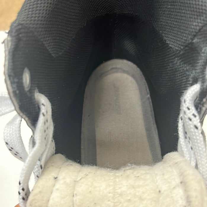 Used Bauer Elite Junior 4 EE Goalie skates