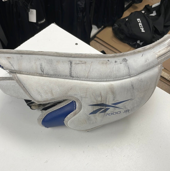 Used Reebok 7000 Junior Blocker