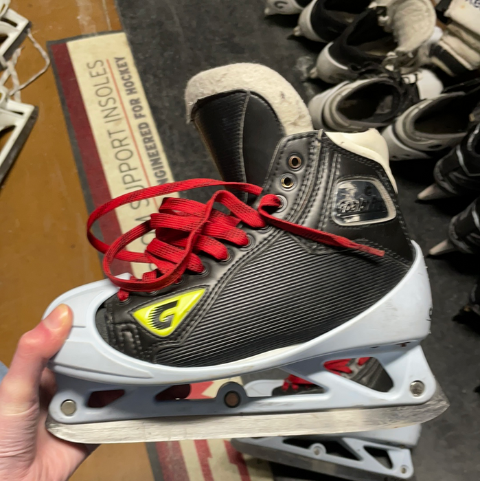 Used Graf Goaler Pro 6D Goalie skates