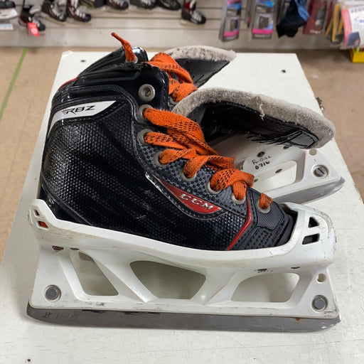 Used CCM RBZ 89 Goal Skates 1D