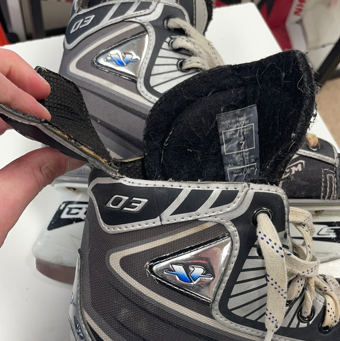 Used CCM Vector 03 7D Player Skates