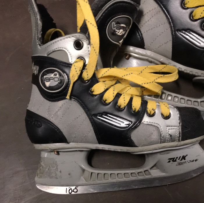 Used Bauer Vapor 10 2D Skates