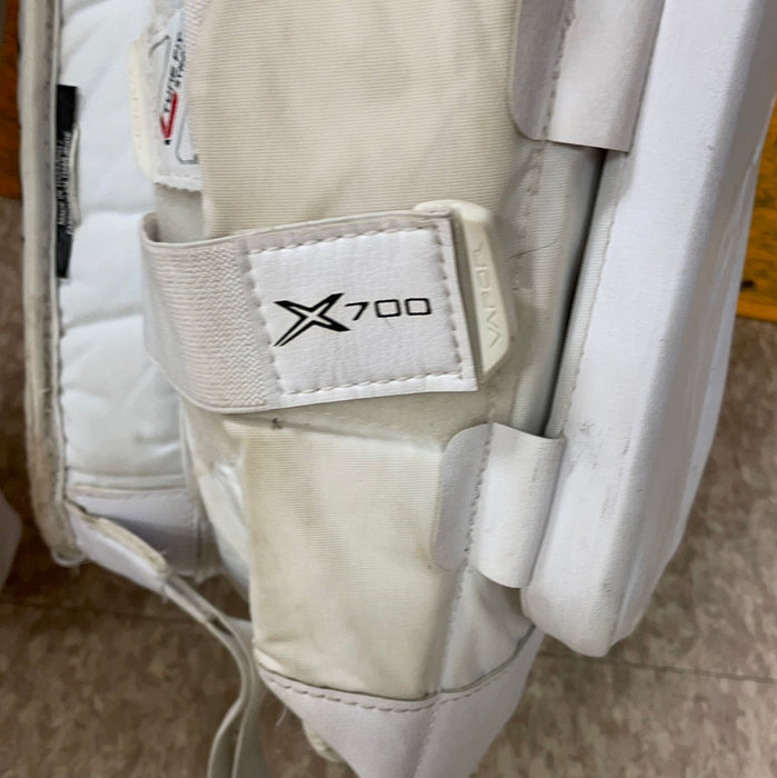 Used Bauer x700 28+1 Goalie Pads