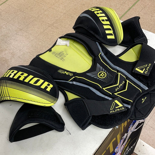 Used Warrior QX4 Senior Extra Small Shoulder Pads