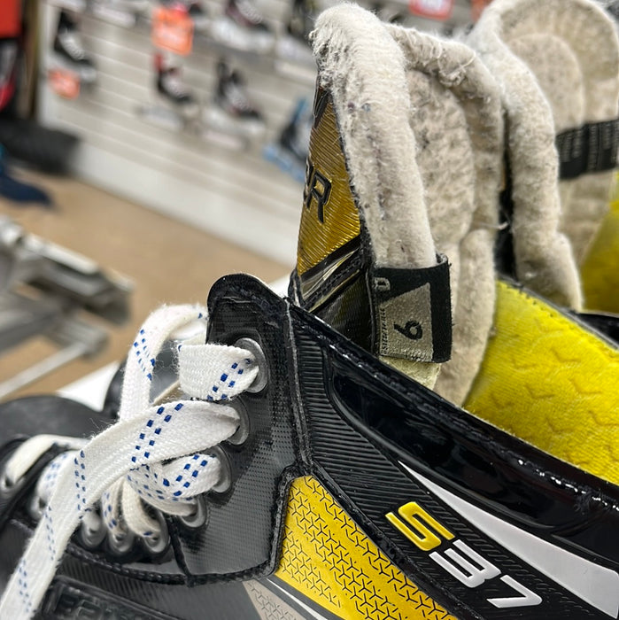 Used Bauer Supreme S37 6D Player Skates