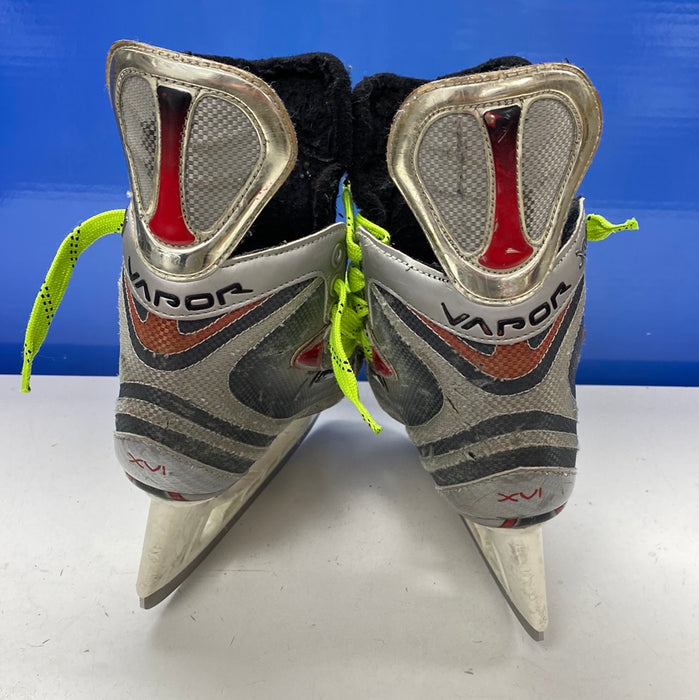Used Bauer Vapor XVI 1.5 D Skates