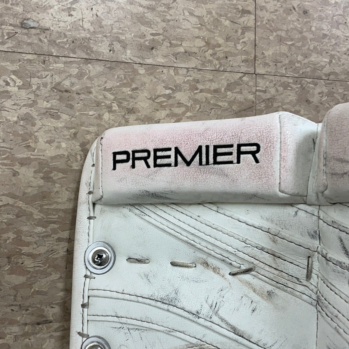 Used CCM Premier 34”+2” Goalie Pads