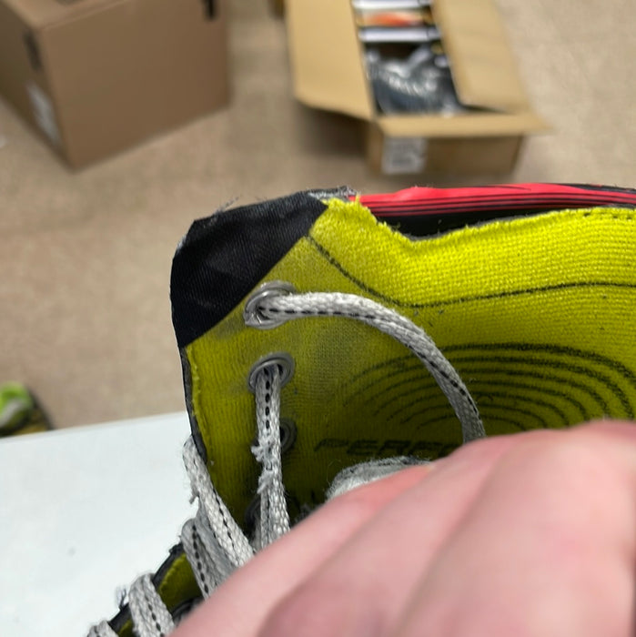 Used Bauer Vapor X2.9 8D Player Skates