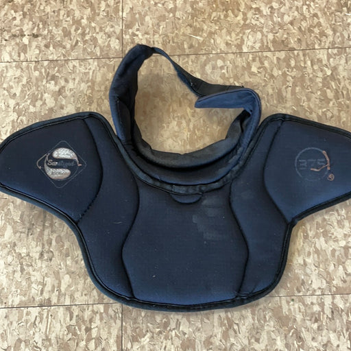 Used Bauer Supreme Senior Neck Guard