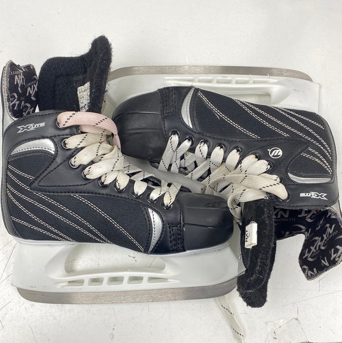 Used Winnwell XLite 5 D Skates