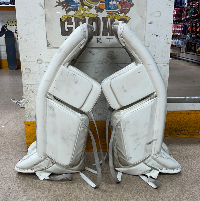 Used CCM Premier 33+1 Senior Goalie Pads