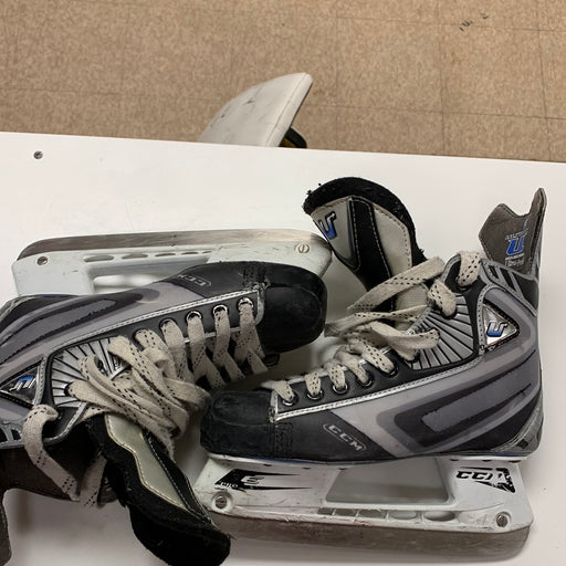 Used CCM U+ 4D Player Skates