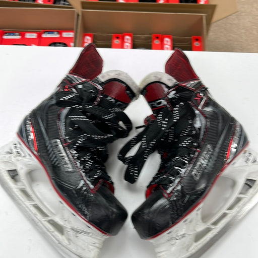 Used Bauer Vapor X2.7 2D PlayerSkates