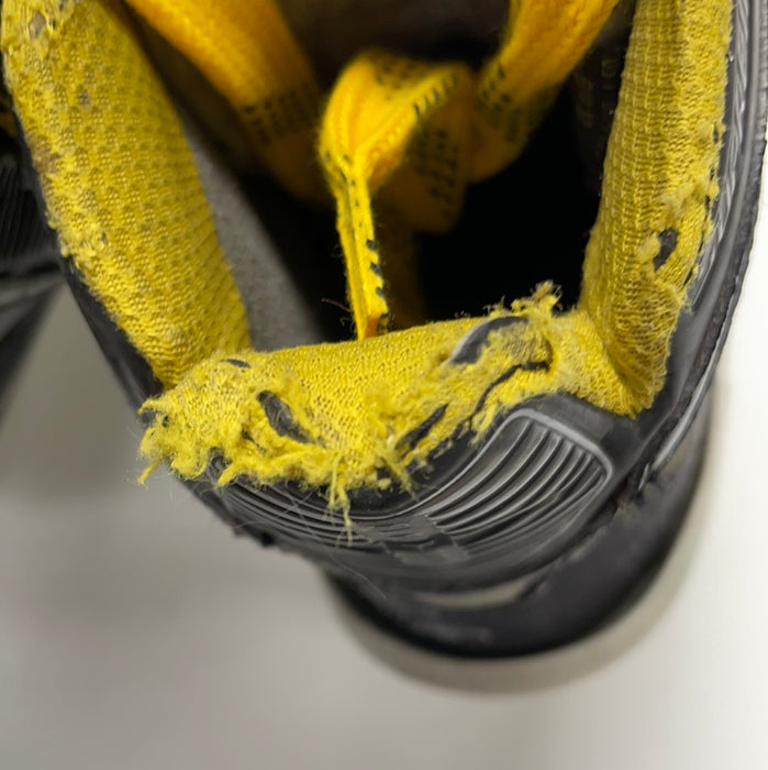 Used Bauer Supreme One60 13D Youth Goal Skates