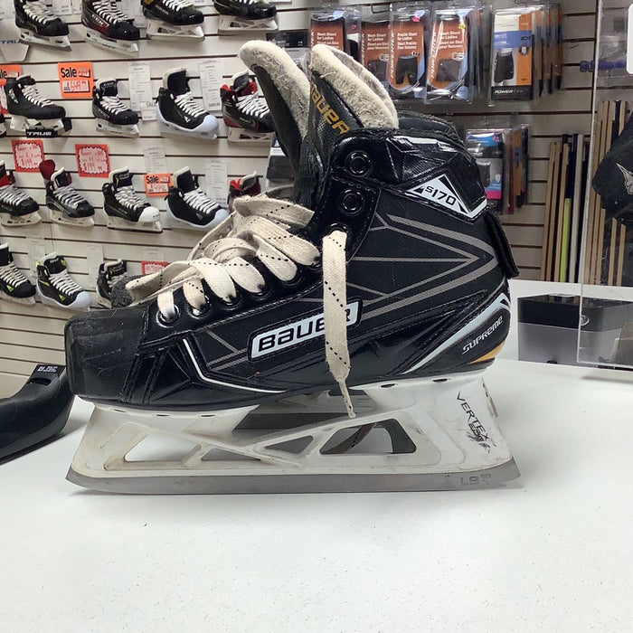 Used Bauer Supreme S170 Junior Goal Skate Size 2.5D