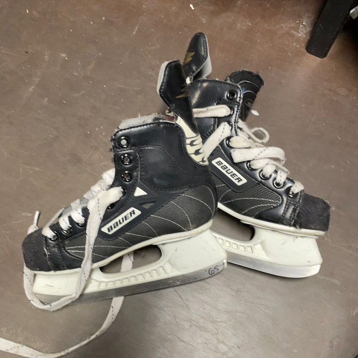 Used Bauer Supreme 2000 2EE Skates