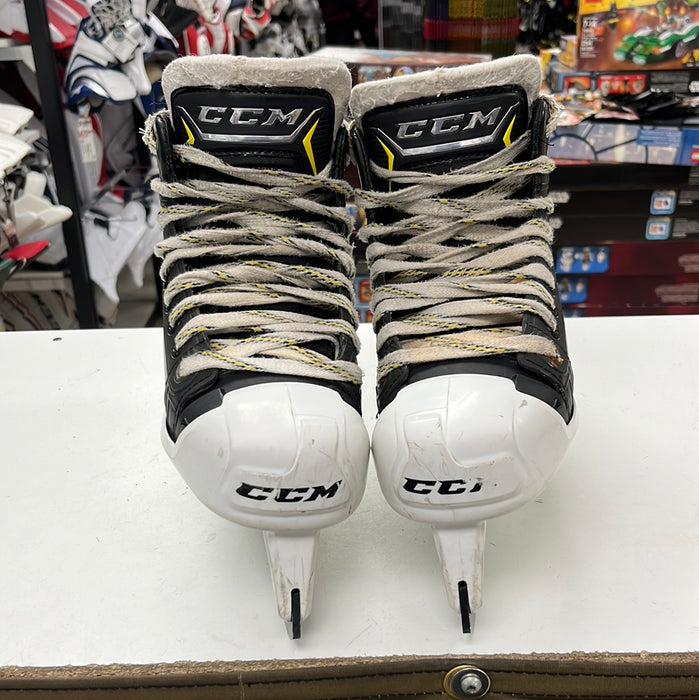 Used CCM Tacks 9080 5D Goal Skate