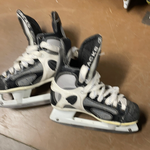 Used CCM Tacks 455 3D Player Skates