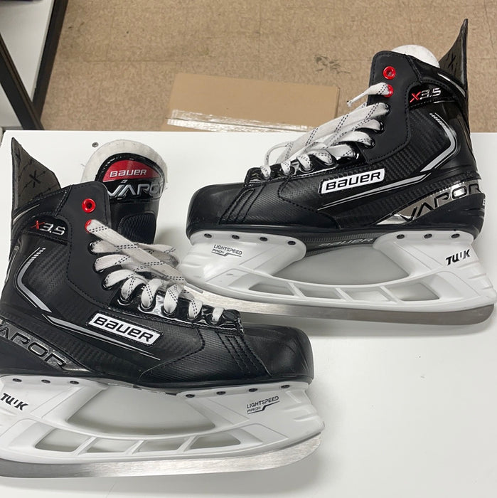 Used Bauer Vapor x3.5 9.5D Player Skates