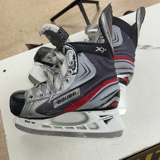Used Bauer Vapor x3.0 13D Youth Skates