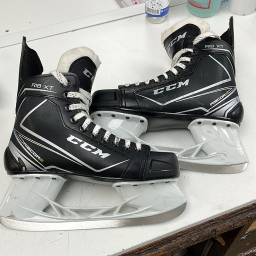 Used CCM Ribcor XT 7 Skate