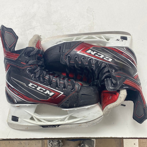 Used CCM JetSpeed FT480 Size 3 Skates