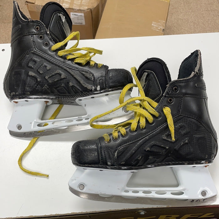 Used Graf Ultra G35 6.5D Player Skates