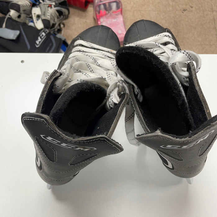 Used CCM Intruder 10D Player Skates