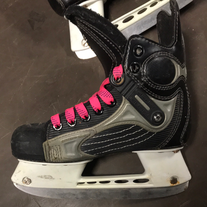 Used CCM E20 1D Skates