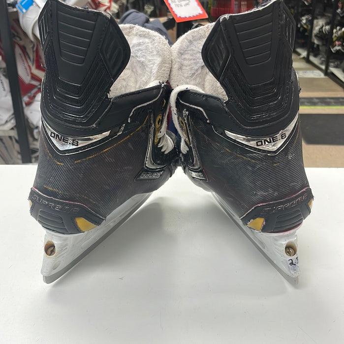 Used Bauer Supreme One.8 2.5D Player Skates