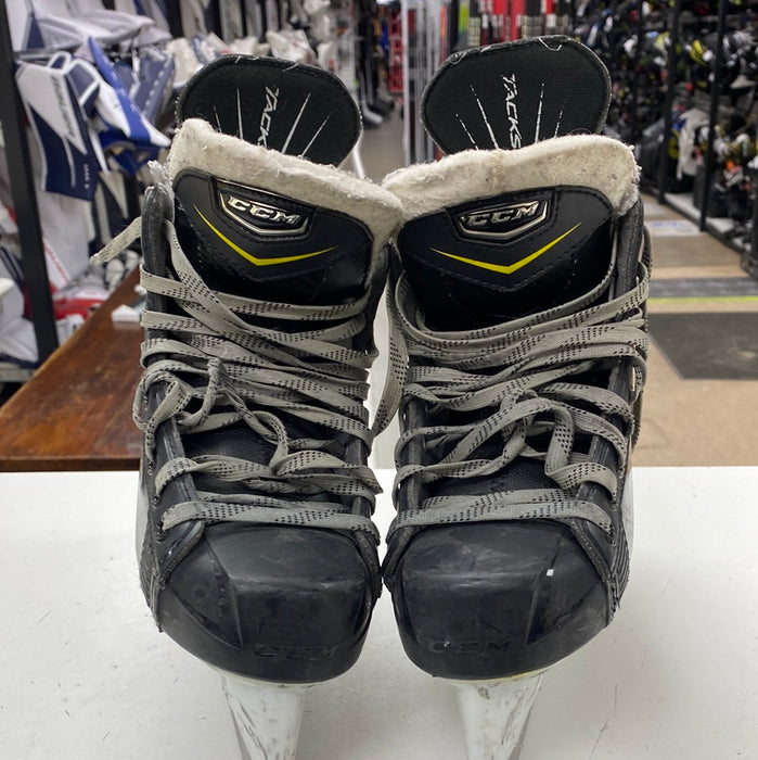Used CCM Tacks 3052 Size 4 Skate