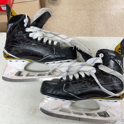 Used Bauer Supreme S180 5.5D Player Skates