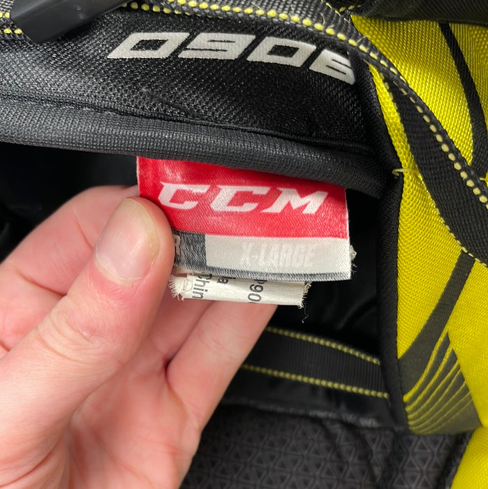 Used CCM Super Tacks 9060 Junior X-Large Pants