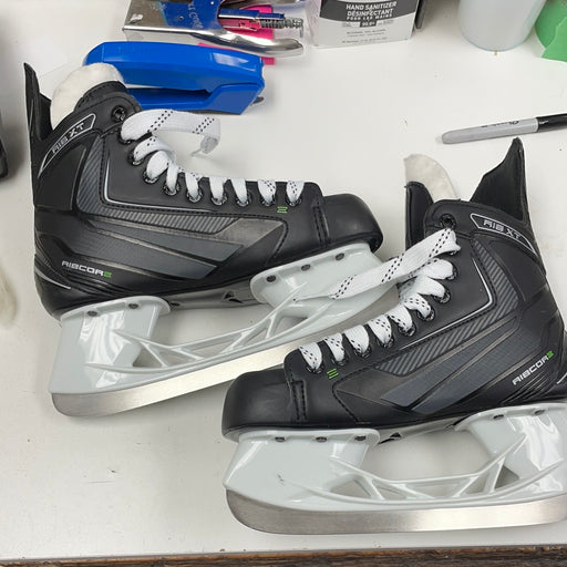 Used CCM RibCor RIB XT 4D Player Skates