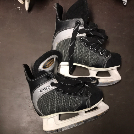 Used CCM Powerline 500 2D Skates