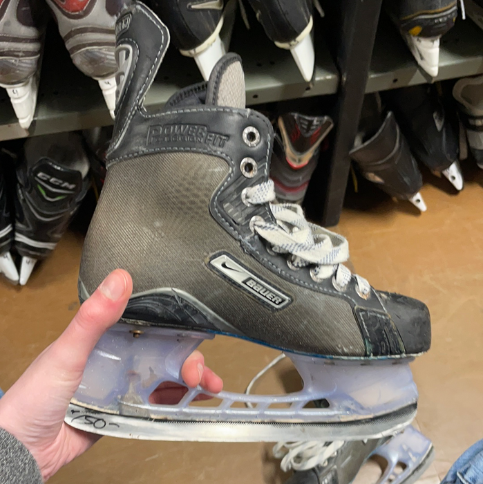 Nike bauer one90 skates sales