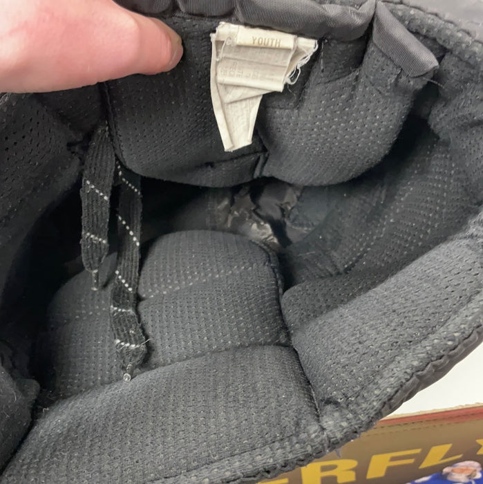 Used McKenney Youth Large Goal Pant