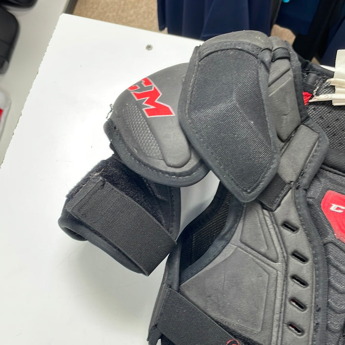 Used CCM RBZ 130 Junior Small Shoulder Pads