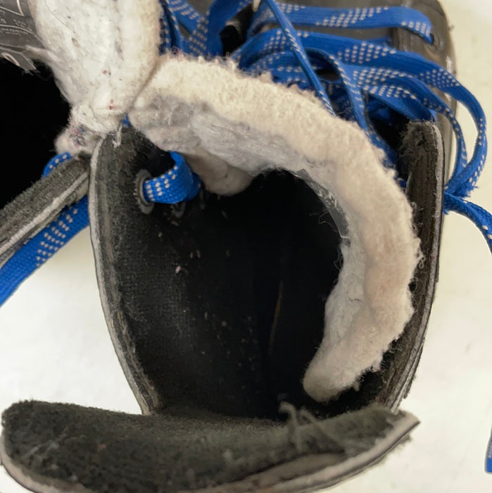 Used Reebok 14k 11D Youth Skates