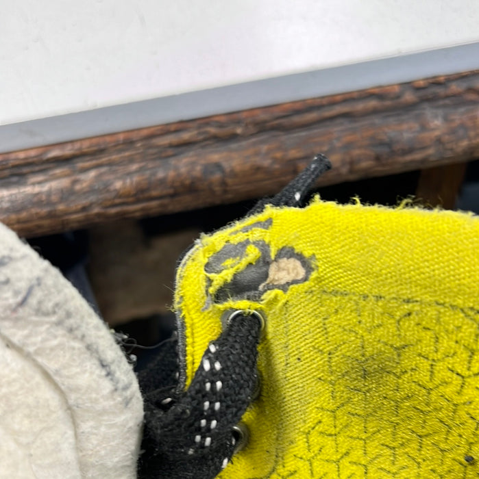 Used Bauer Supreme 3S 2D Junior Goal Skate