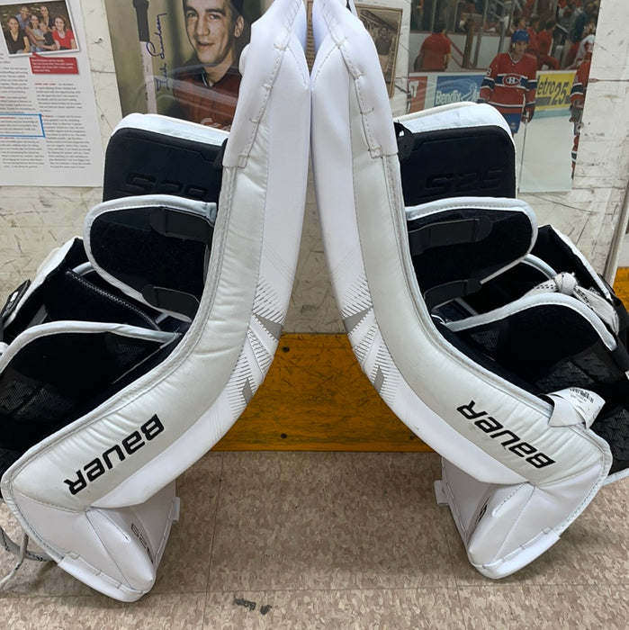 Bauer Supreme s29 Intermediate Extra Small Goalie Pads