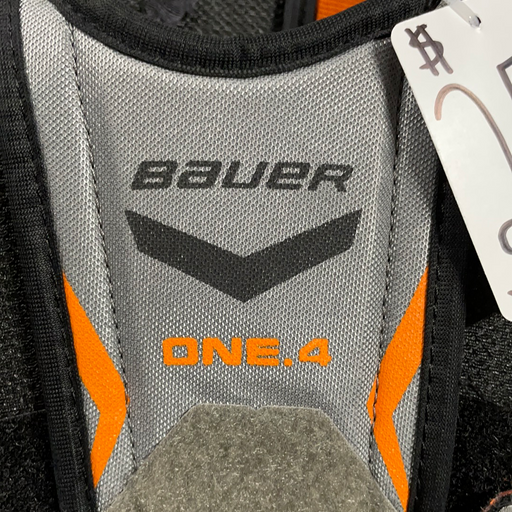 Used Bauer One.4 Youth Medium Shoulder Pad