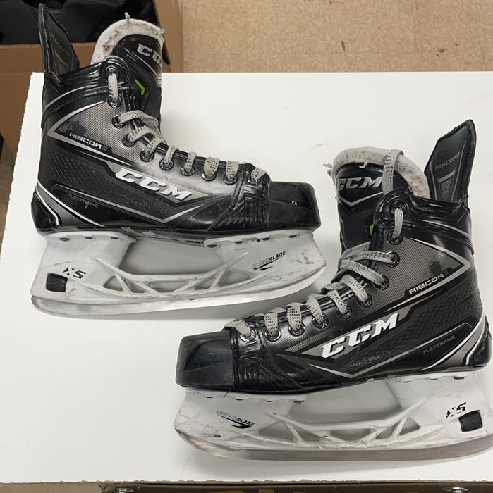Used CCM RibCor 78k 5D Player Skates