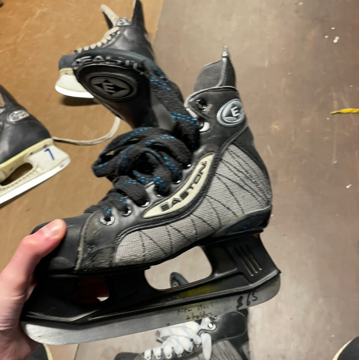Used Easton Ultra Lite 3.5D Player Skates