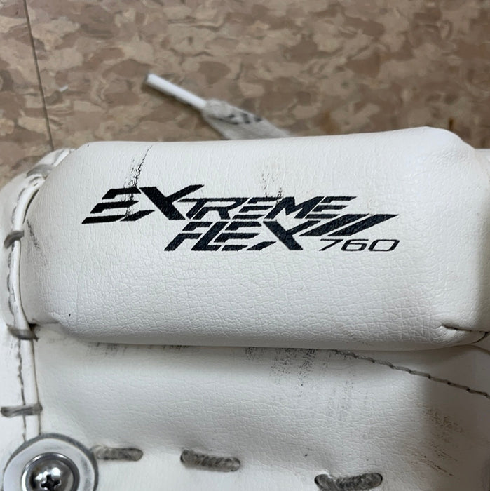 Used CCM E-Flex 760 24+1 Youth Goalie Pads