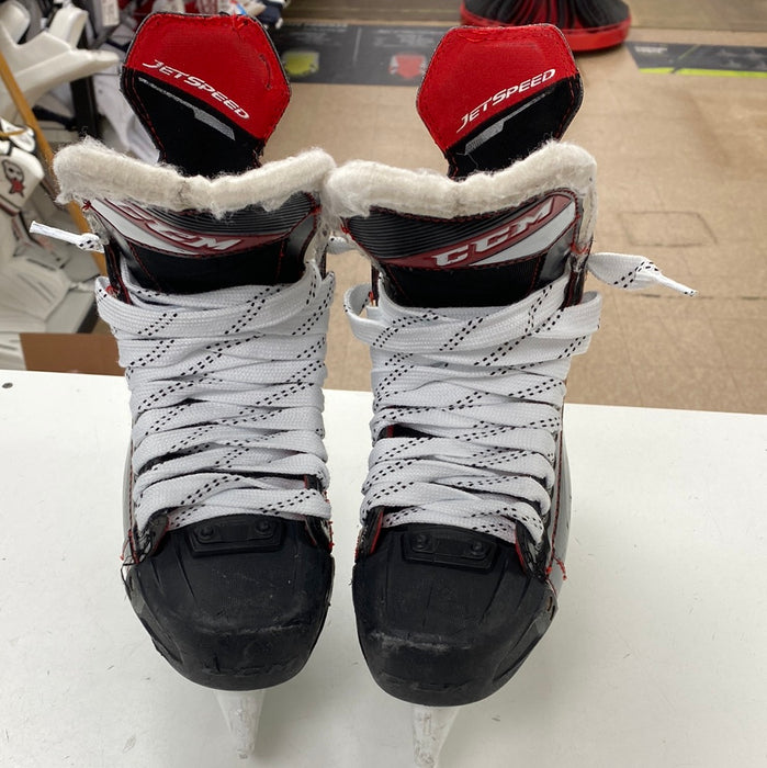 Used CCM JetSpeed FT475 6 D Skates