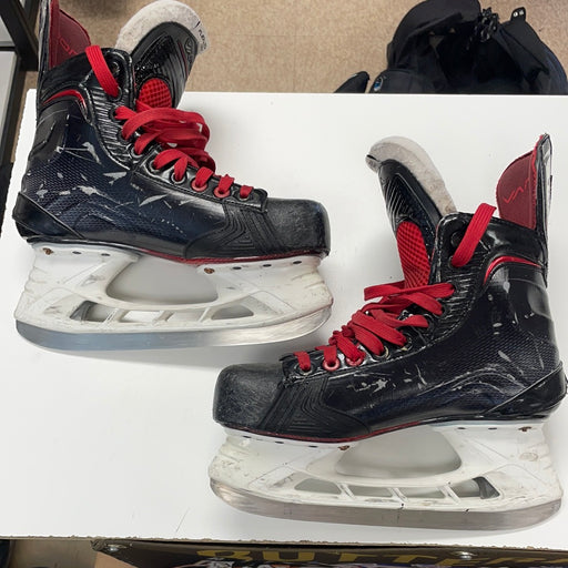 Used Bauer Vapor x800 6.5D Player Skates
