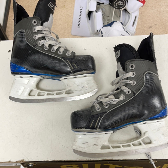 Used Nike Bauer One35 1.5EE Player Skates